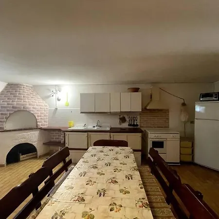 Ferienhaus Semiinterrato Giardino,bbq,mare Carbonia